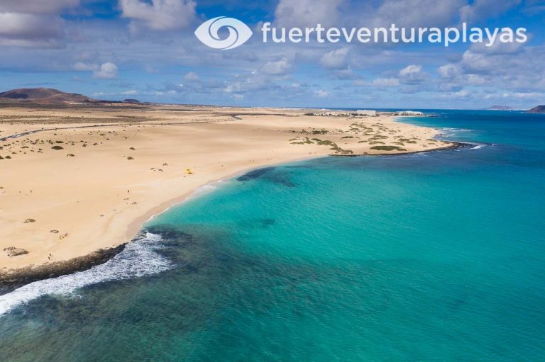 El Dormidero beach in Fuerteventura