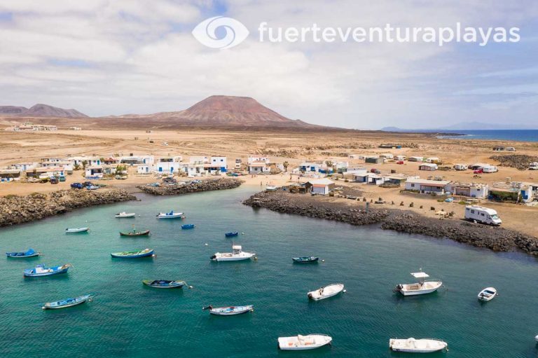 Panoramic view of El Jablito beach in Fuerteventura.
