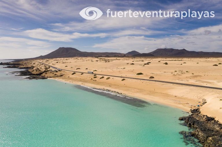 El Moro beach in Fuerteventura