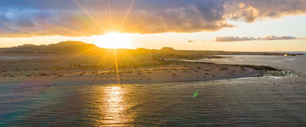 Guía de playas de Fuerteventura: Explora cada playa de Fuerteventura usando nuestro mapa interactivo.
